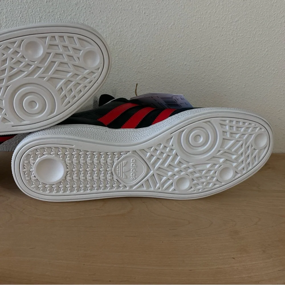 Adidas Busenits Black Pebbled Leather Red Skateboarding Shoe - Size 10 - Picture 12 of 12